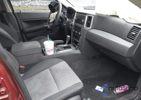 2008 Jeep Grand Cher from USA, damaged, VIN 1J8G548K3BC221679